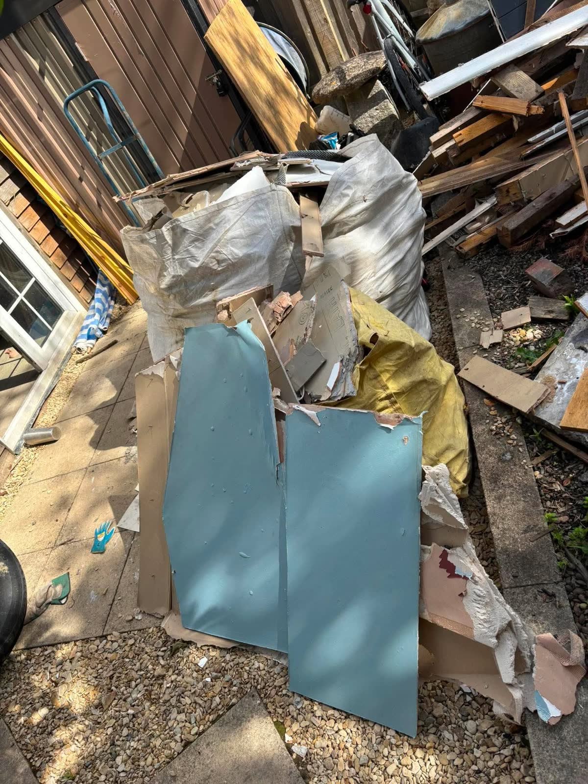 Plasterboard and Timber Renovation Waste Clearance project photo 2